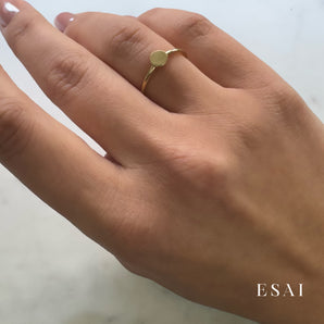 14K Circle Ring